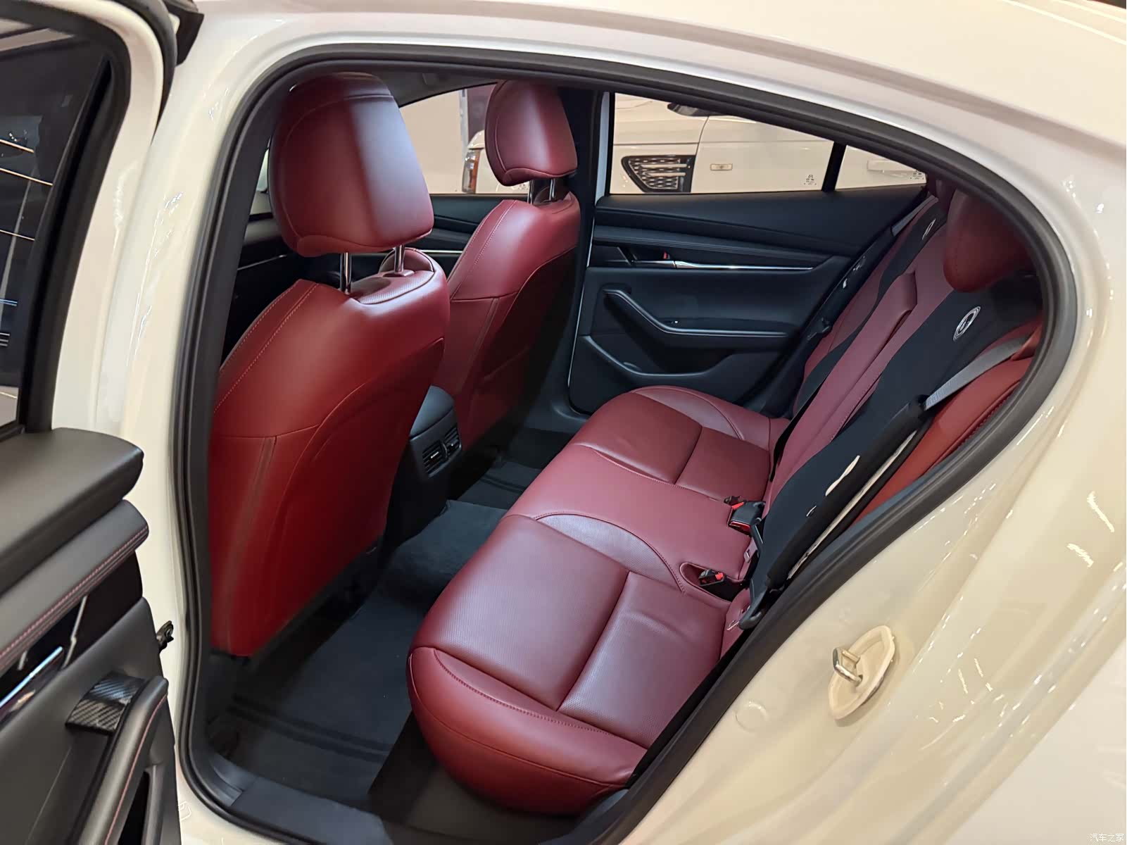 Mazda Mazda3, 2024 8