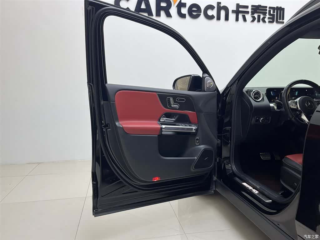 Mercedes-Benz GLB, 2023 12