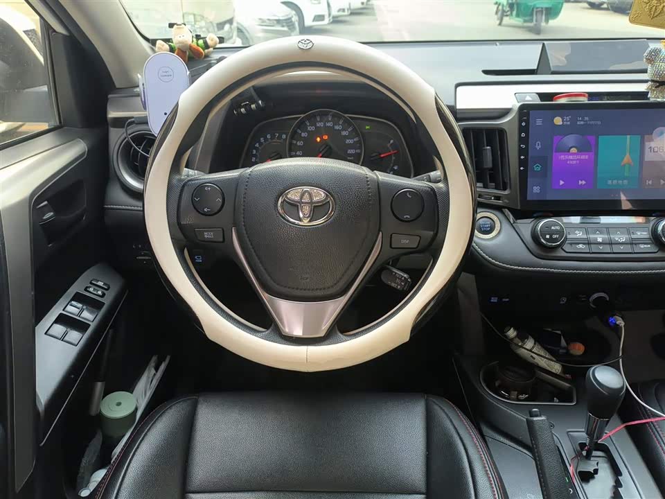 Toyota RAV4 Rongfang