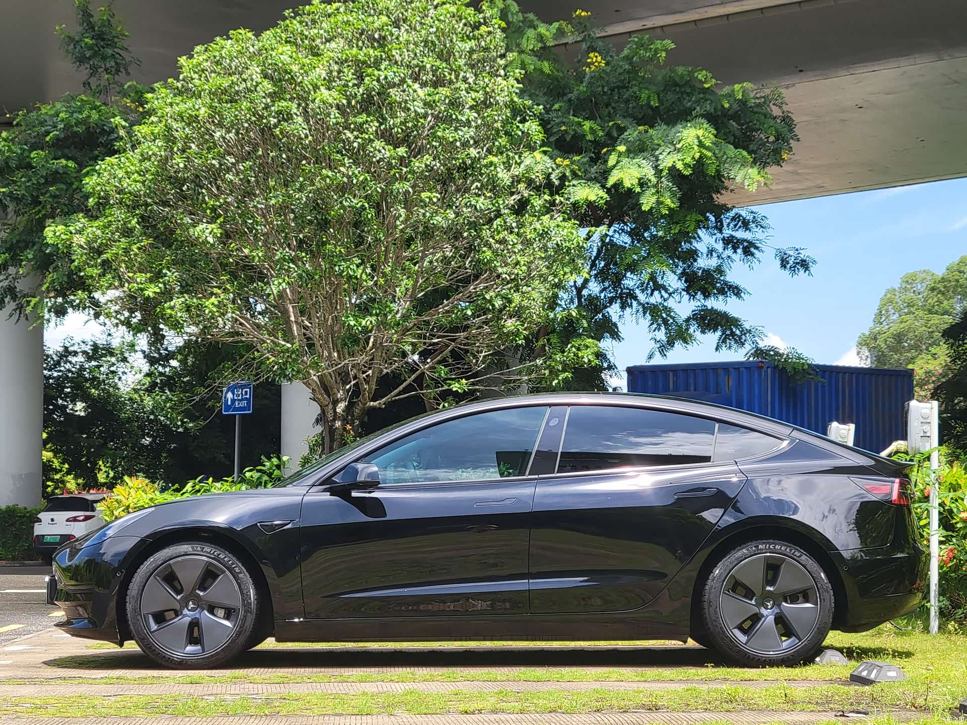 Tesla Model 3, 2022 7