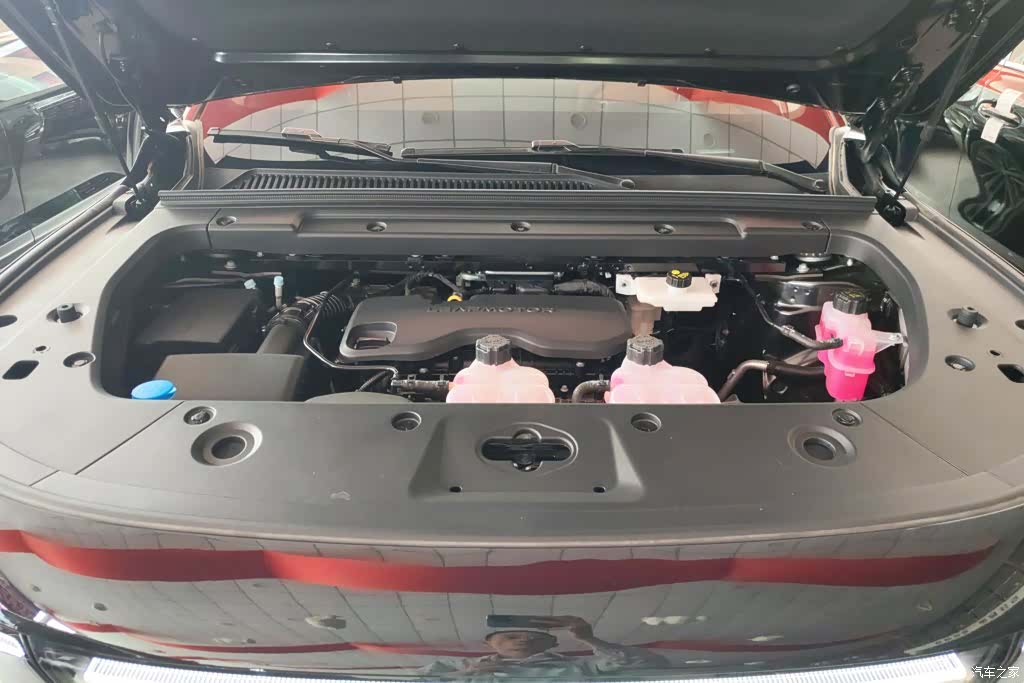 Leapmotor C16, 2025 10