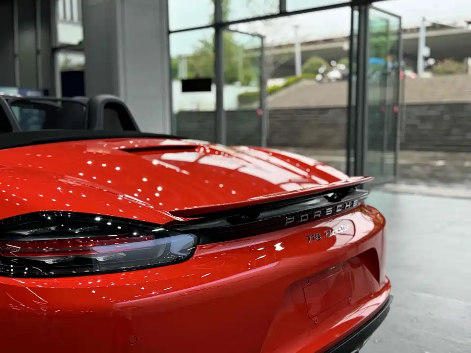 Porsche 718