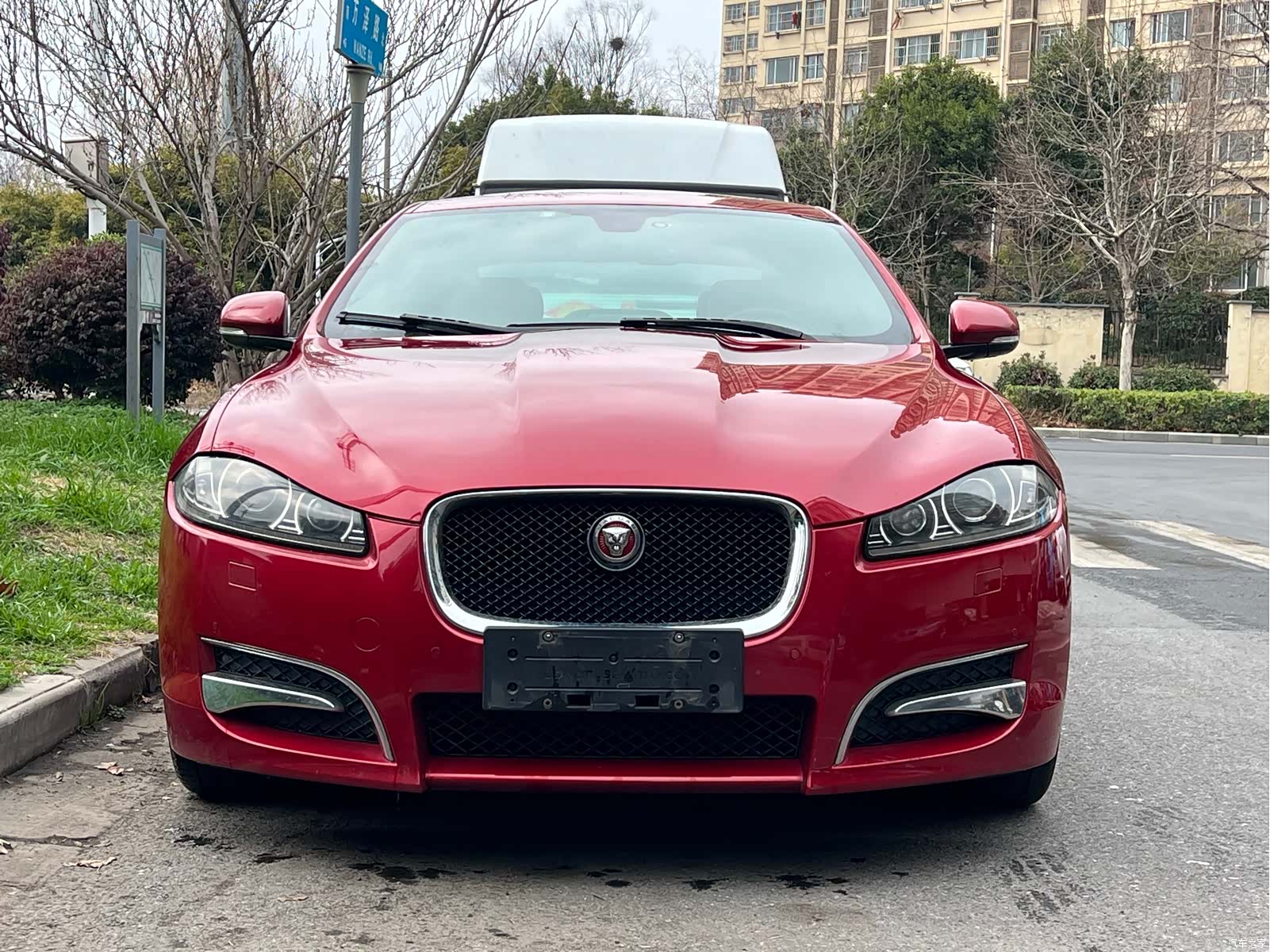 Jaguar XF, 2015 6