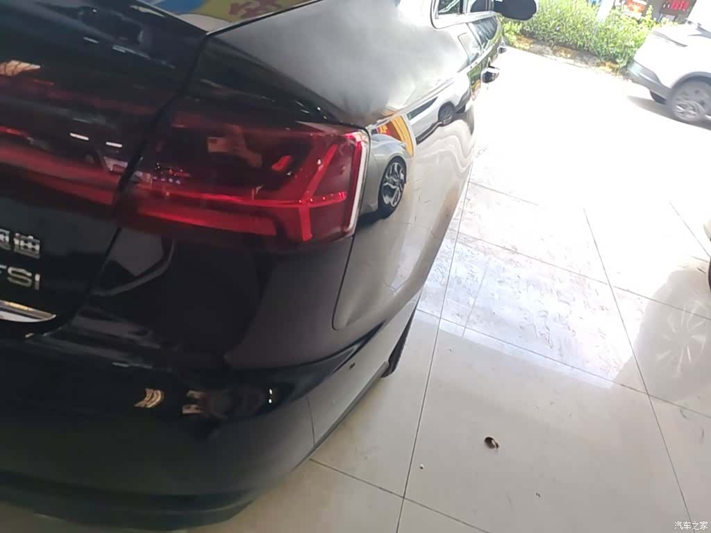 Audi A6L, 2017 8