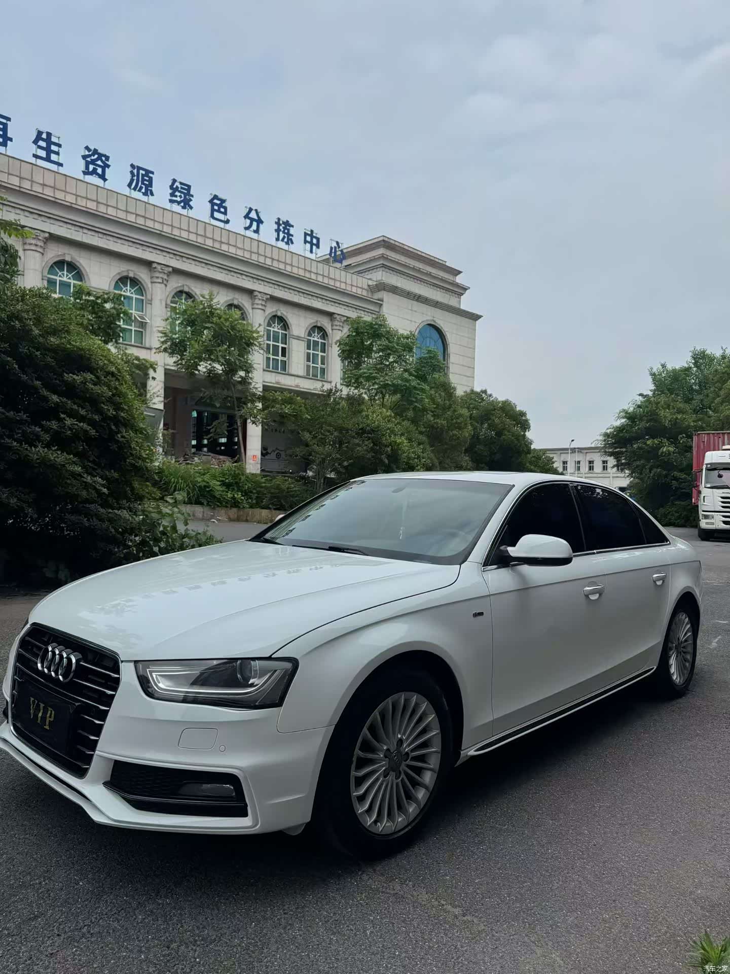 Audi A4L, 2016 3
