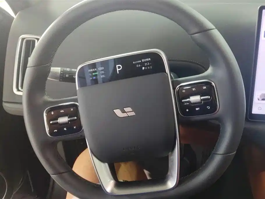 Li Auto Ideal L6