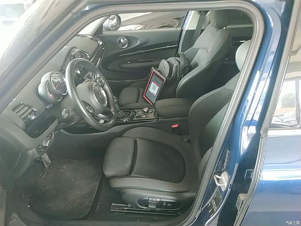 Mini Clubman, 2018 15