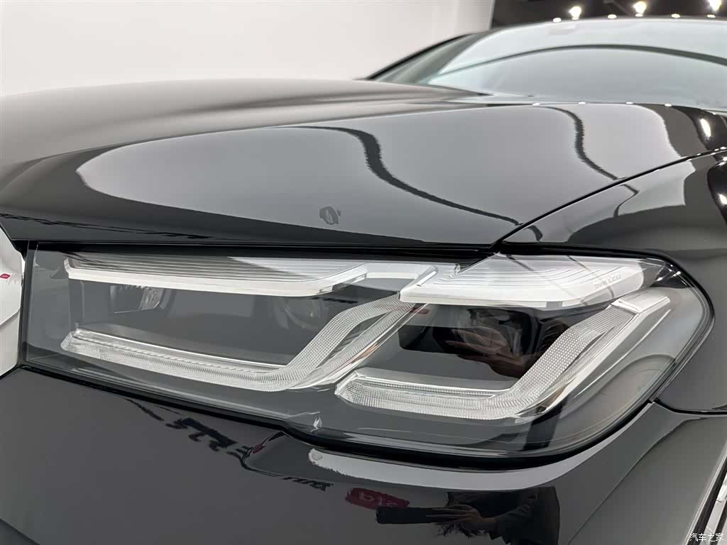 BMW 5 Series, 2022 26