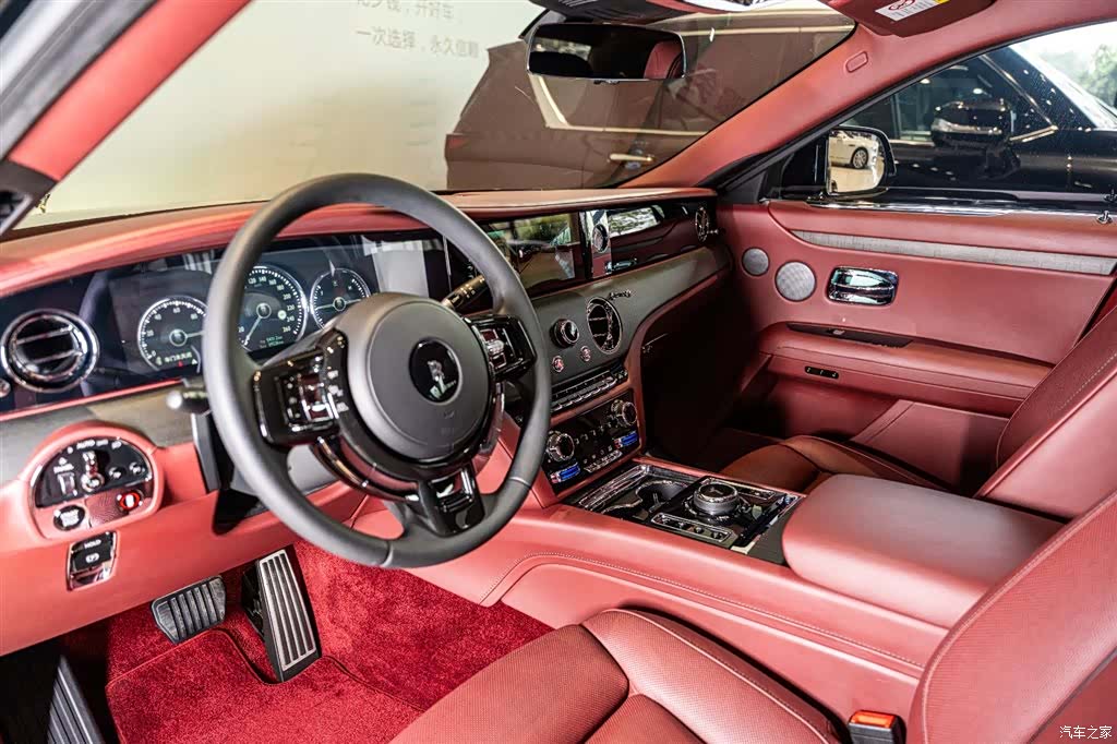 Rolls-Royce Ghost, 2022 6