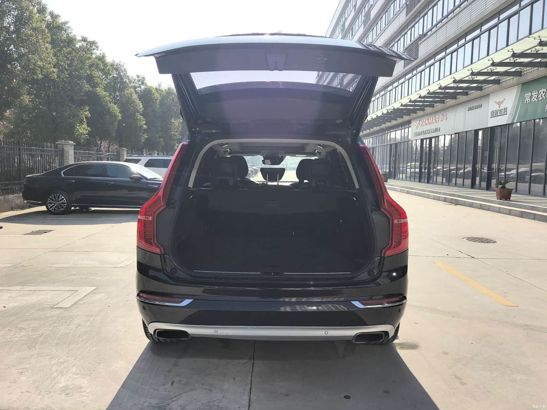 Volvo XC90, 2017 32