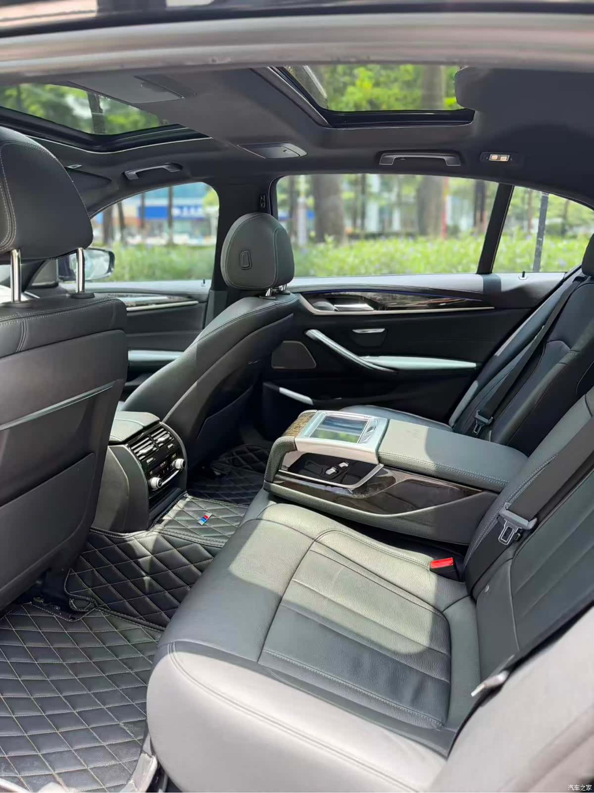 BMW 5 Series, 2019 6