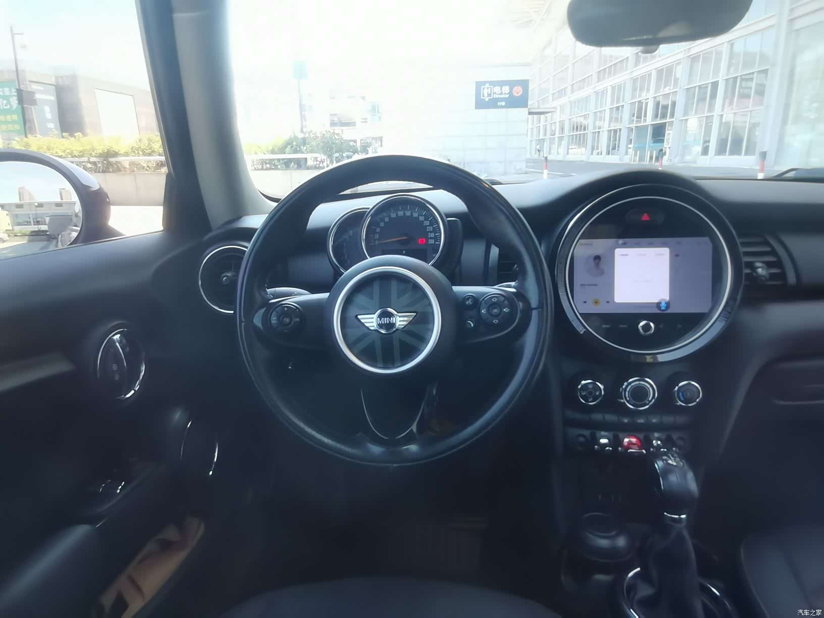 Mini ONE, 2016 11