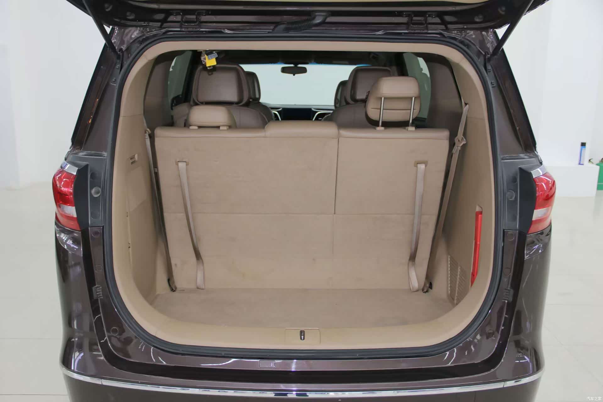 Buick GL8, 2018 22