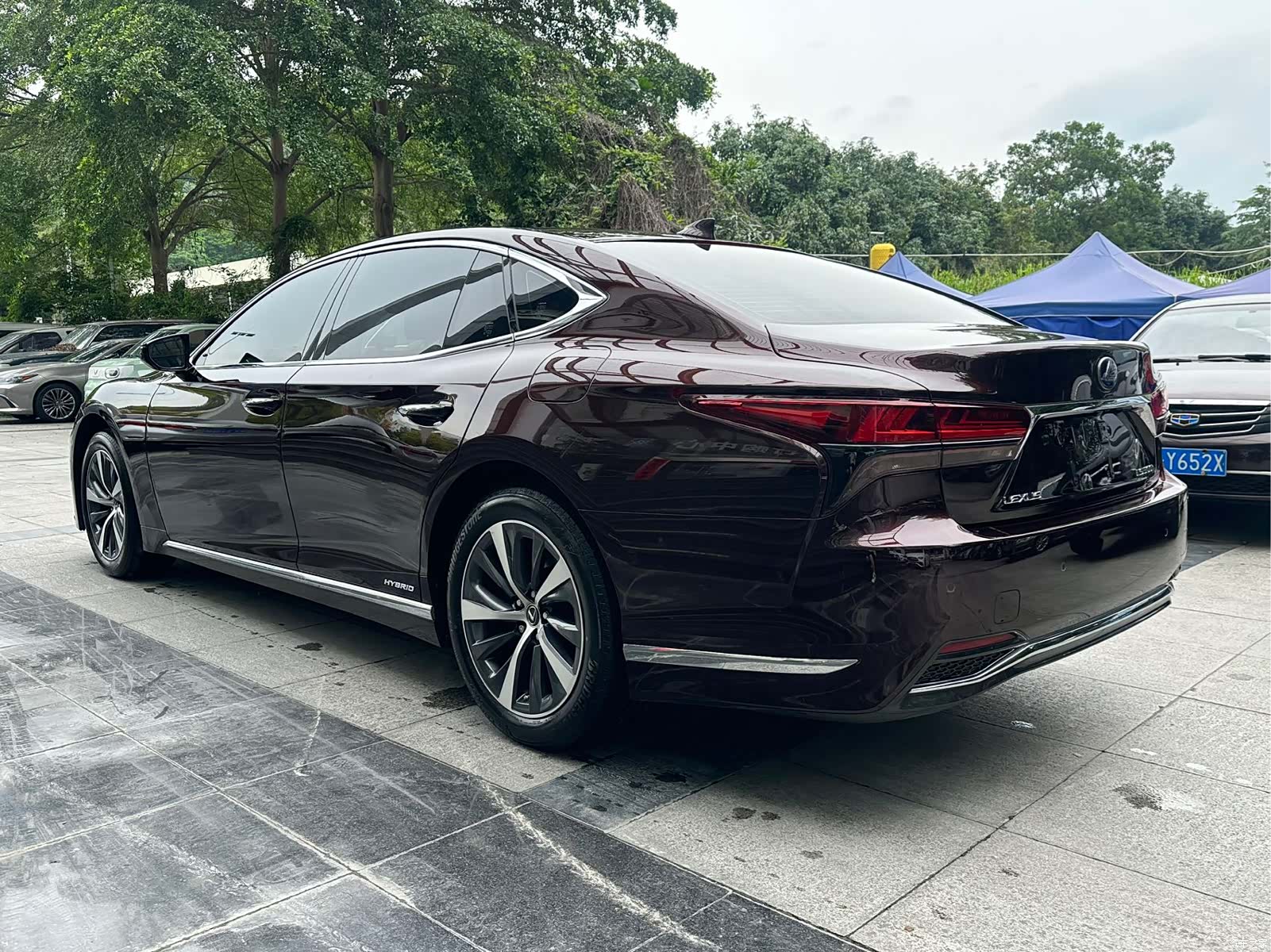 Lexus LS, 2022 9