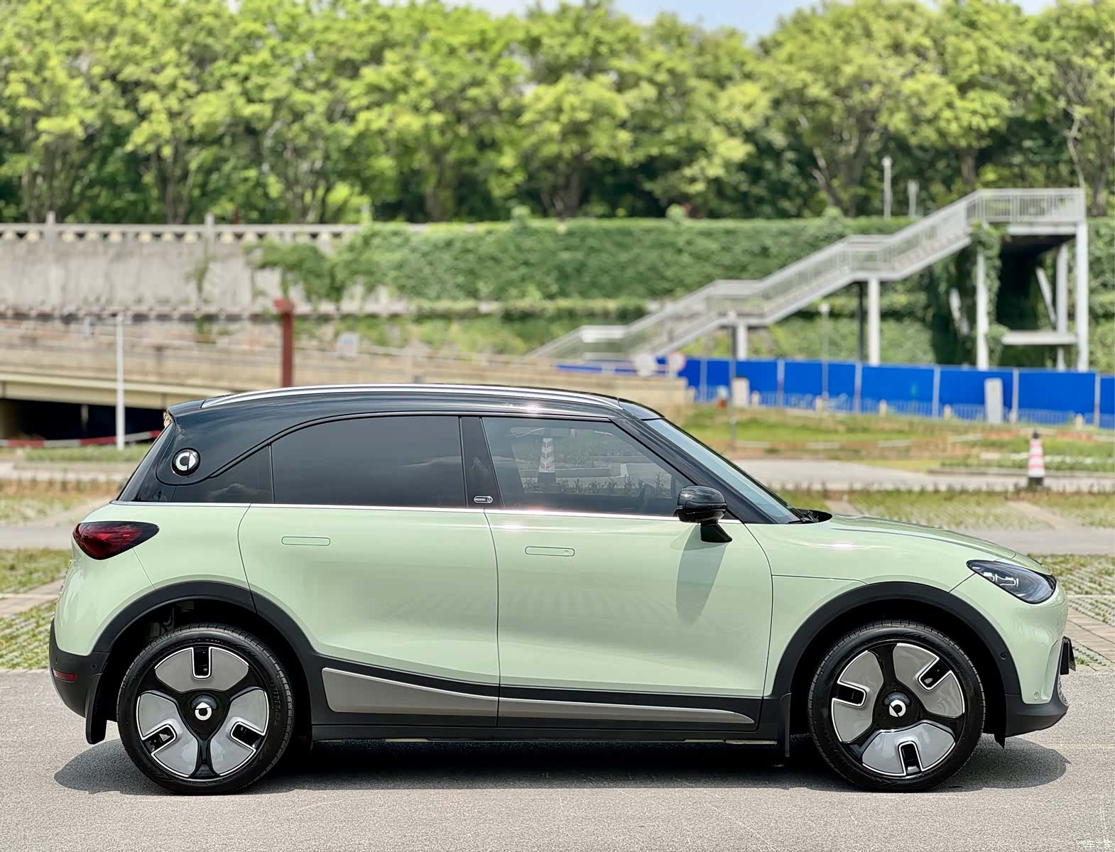 Smart 1, 2022 10