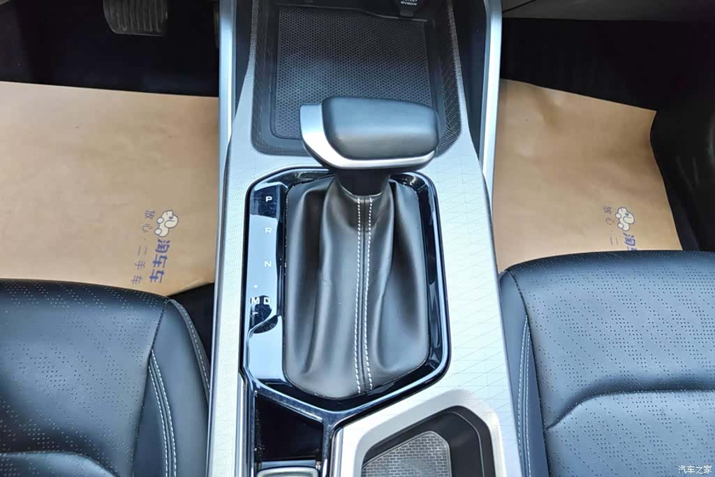 Geely Emgrand, 2024 16