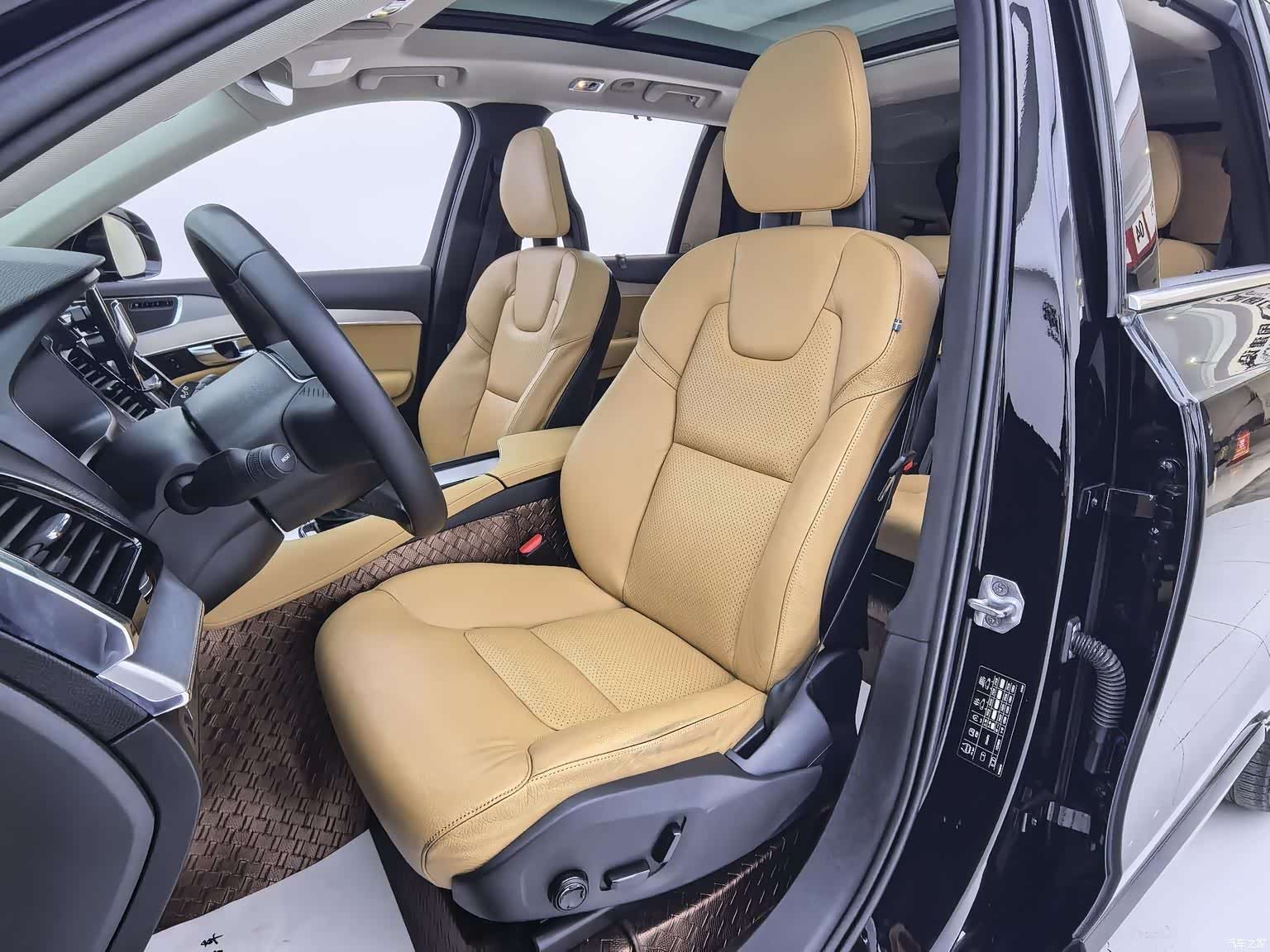 Volvo XC90, 2016 23