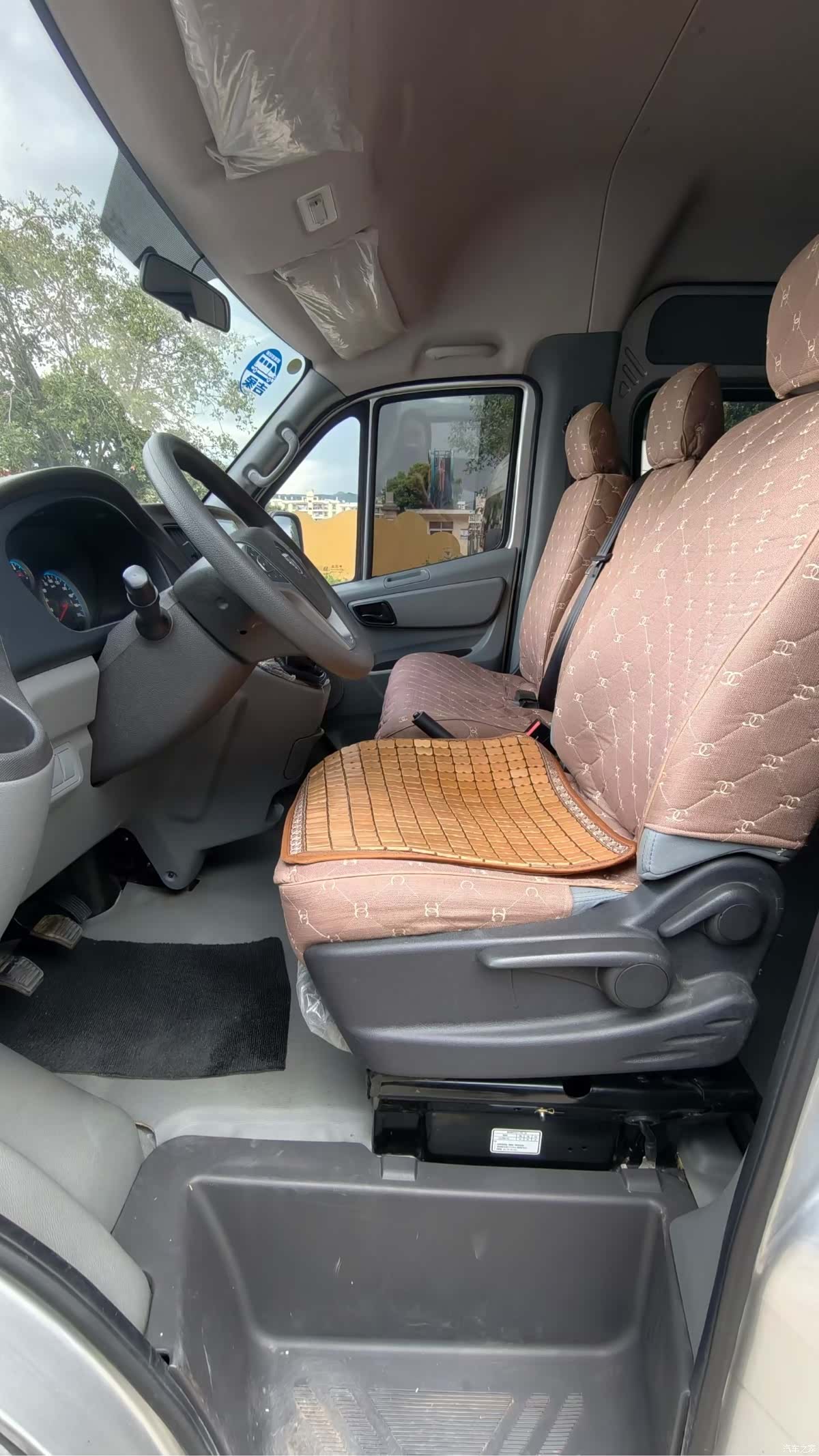 Foton F2, 2023 4