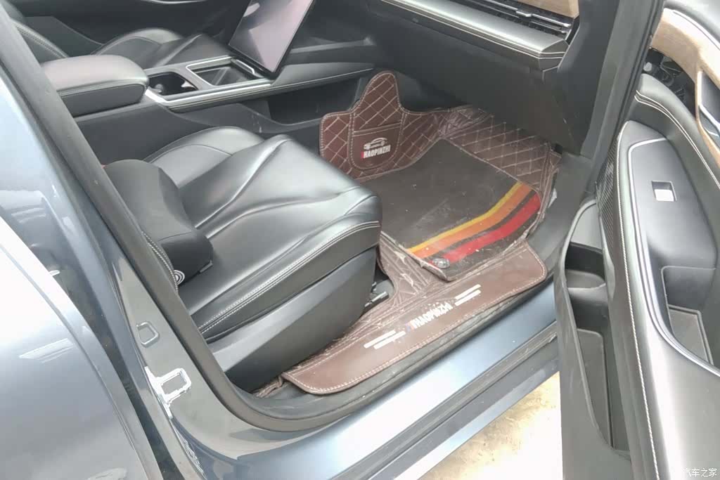 Xpeng P5, 2024 8