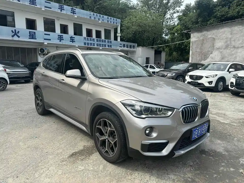 BMW X1