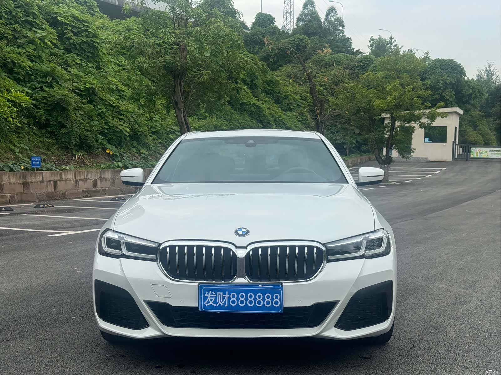 BMW 5 Series, 2021 4
