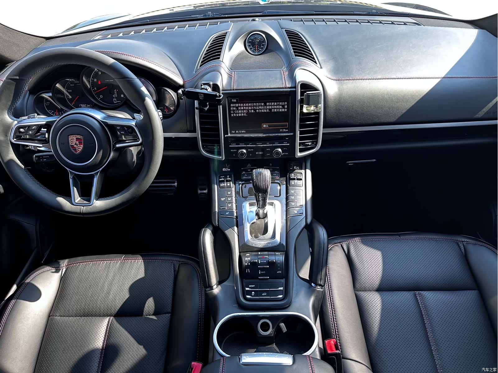 Porsche Cayenne, 2013 8