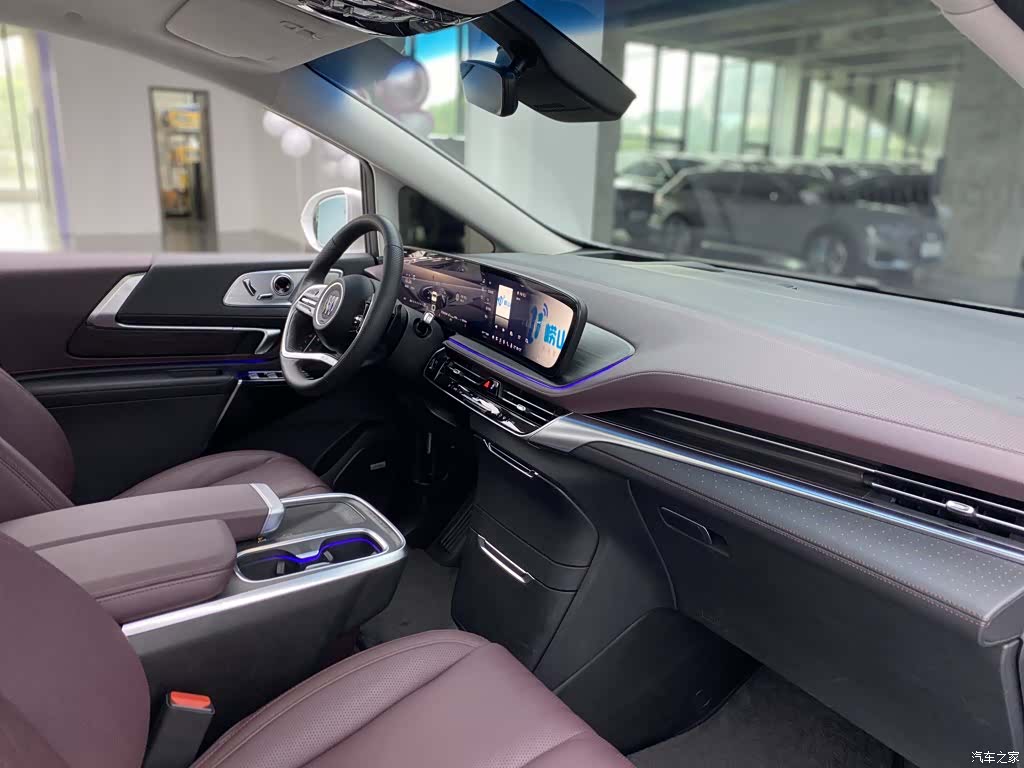Buick Century, 2023 9