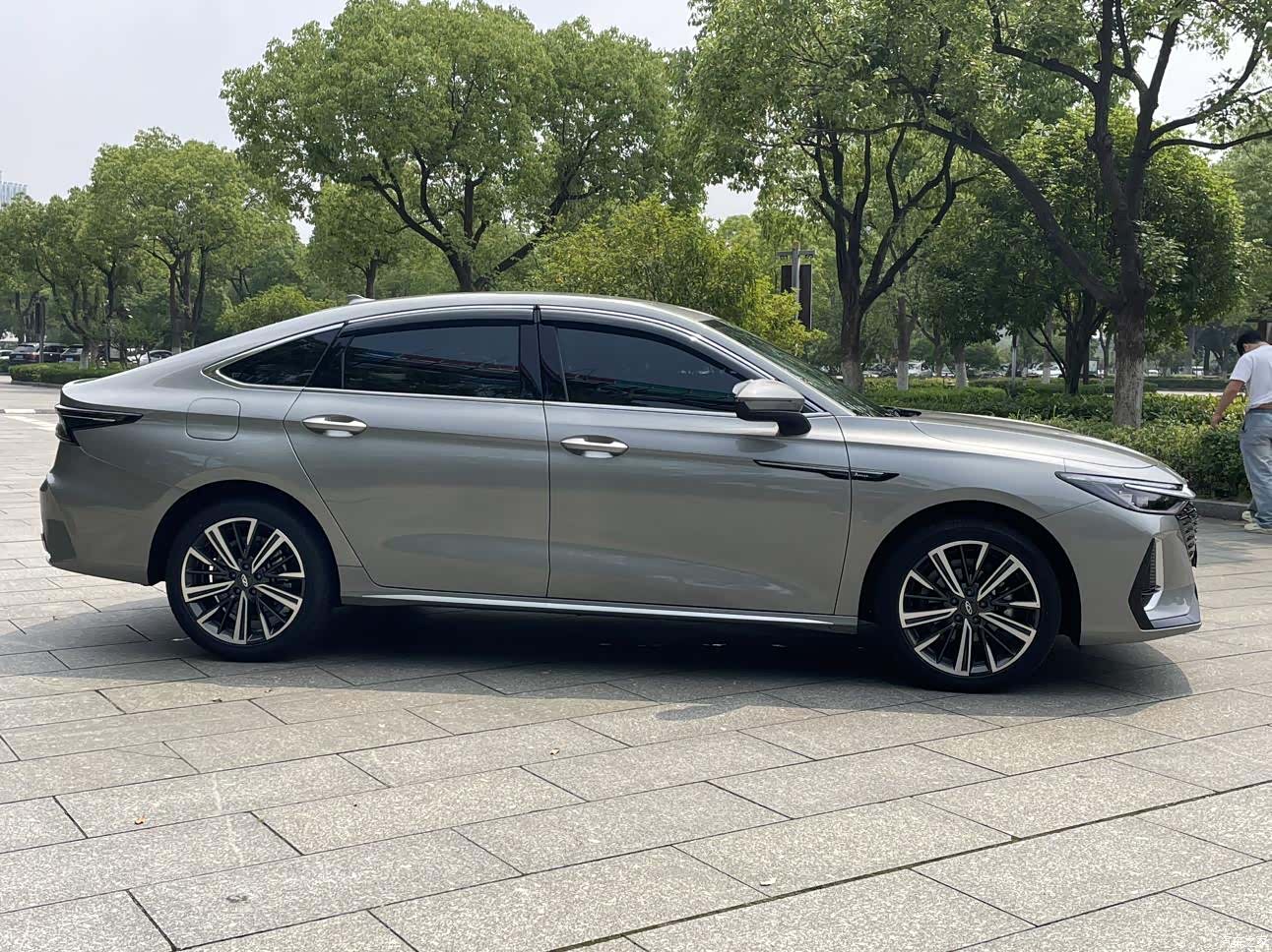 Chery Arrizo 8, 2025 4