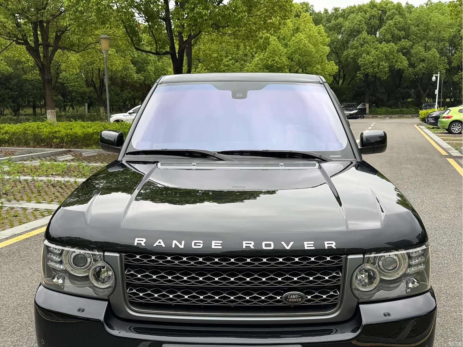 Land Rover Range Rover, 2011 16