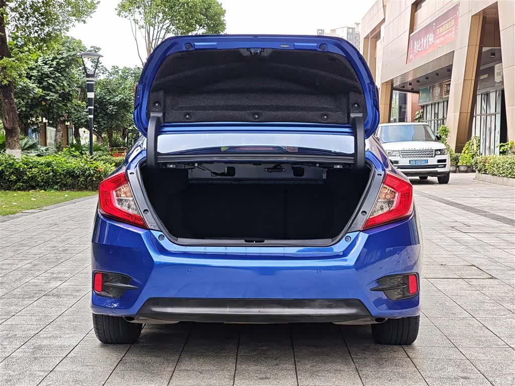 Honda Civic, 2019 13