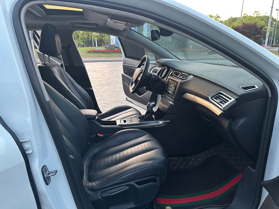 Peugeot 408 Peugeot 408