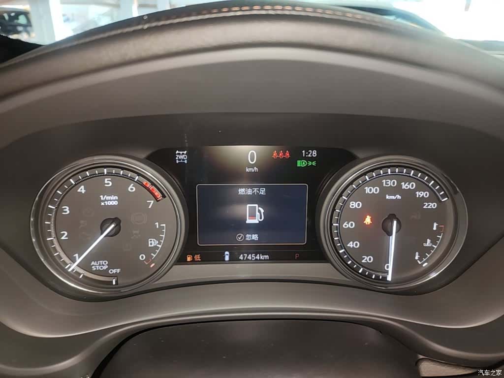 Cadillac XT4, 2023 12