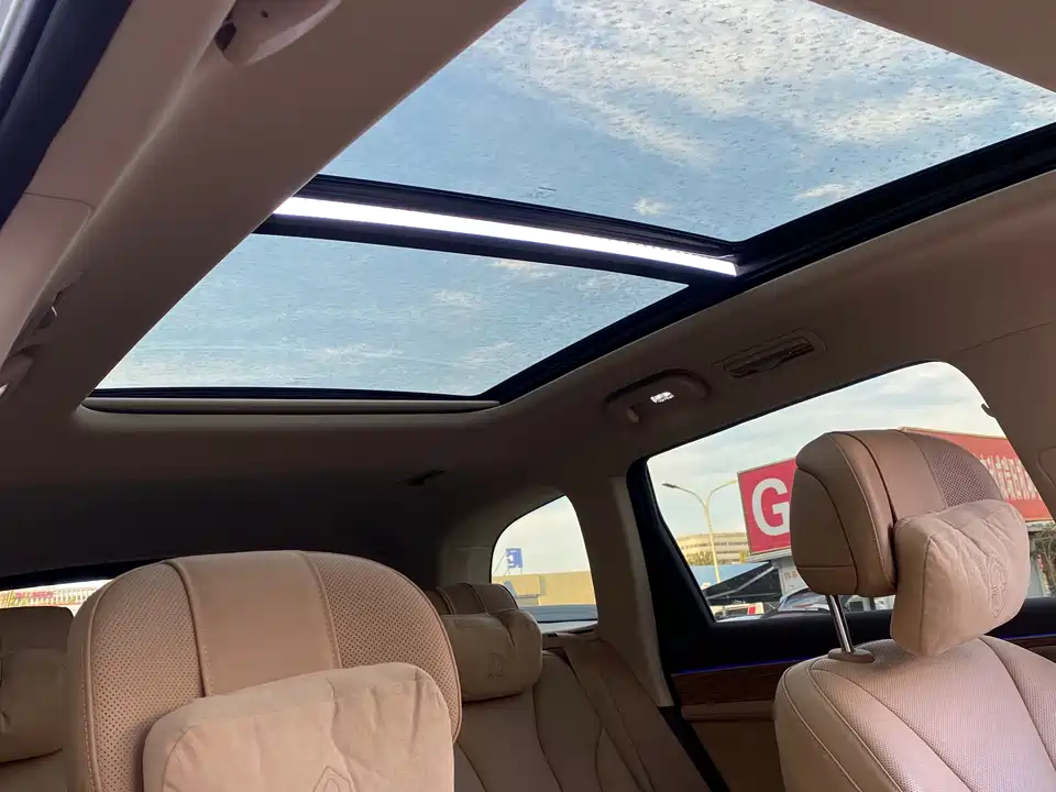 AITO Ask the world M7