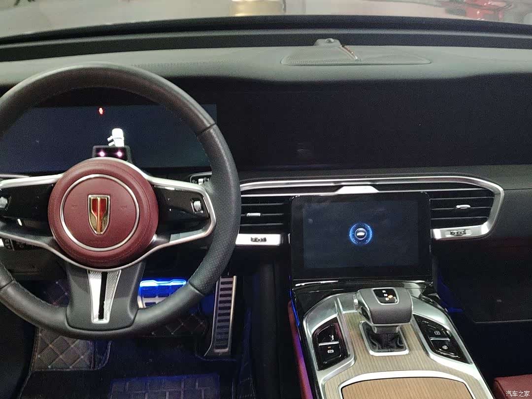 Hongqi E-HS9, 2023 10