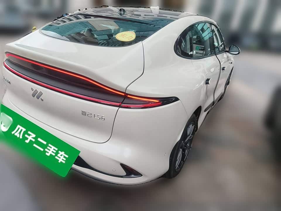 IM Motors Zhiji LS6 IM Motors Zhiji LS6
