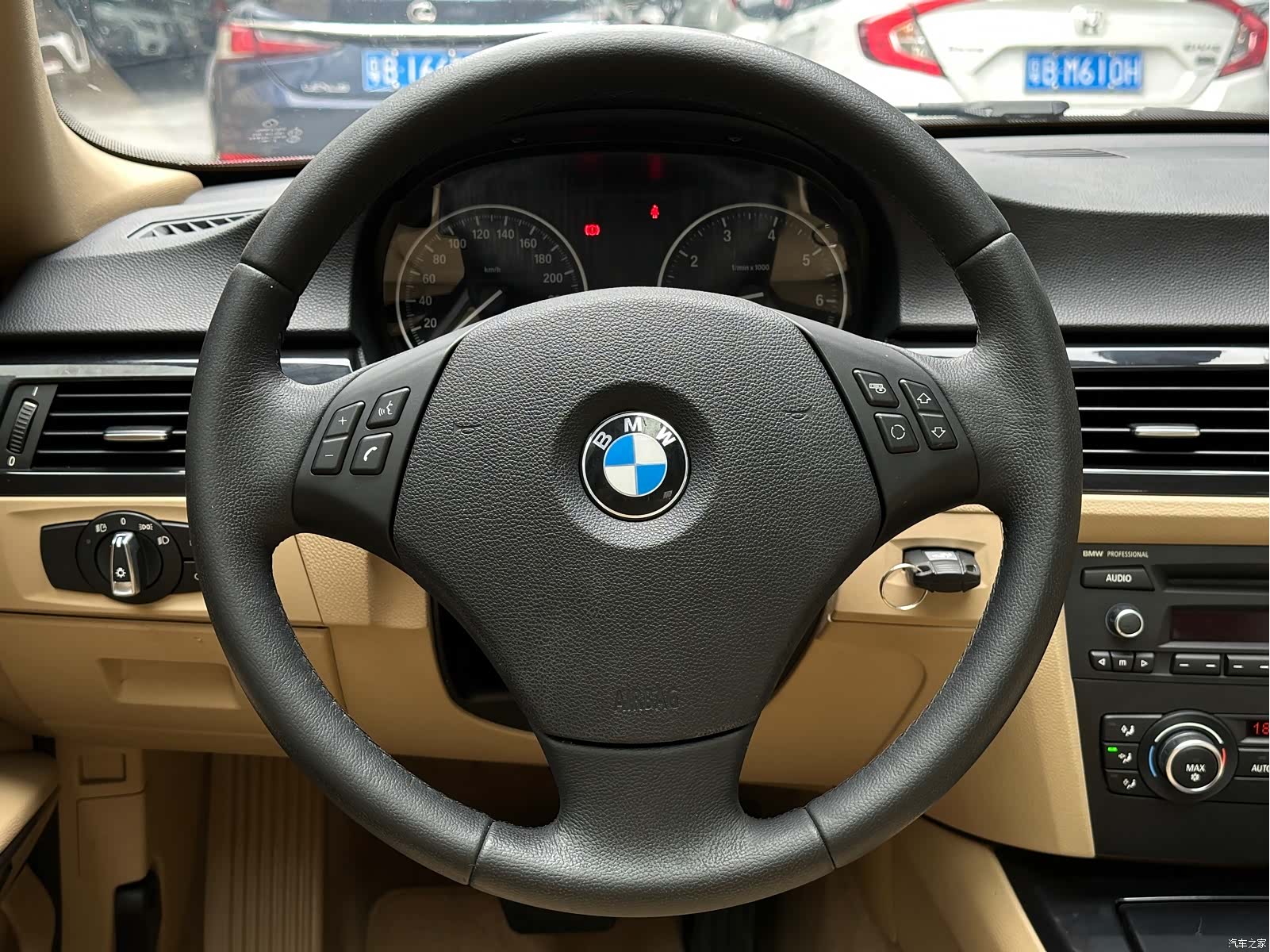 BMW 3 Series, 2012 все фото