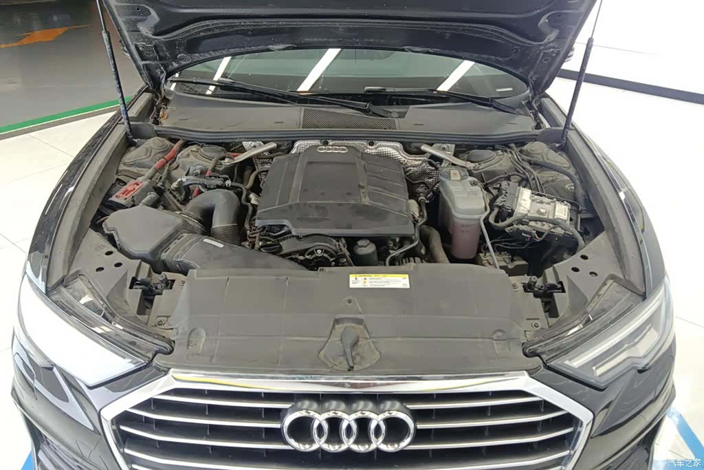 Audi A6L, 2020 10