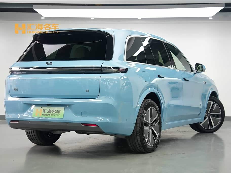Li Auto Ideal L8
