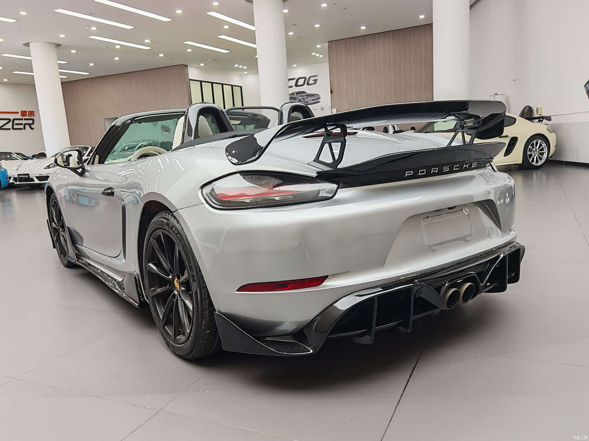 Porsche Boxster, 2019 7