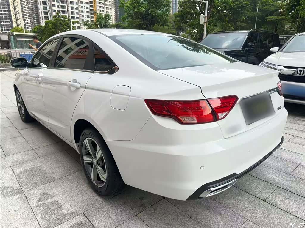 Geely Emgrand, 2020 6