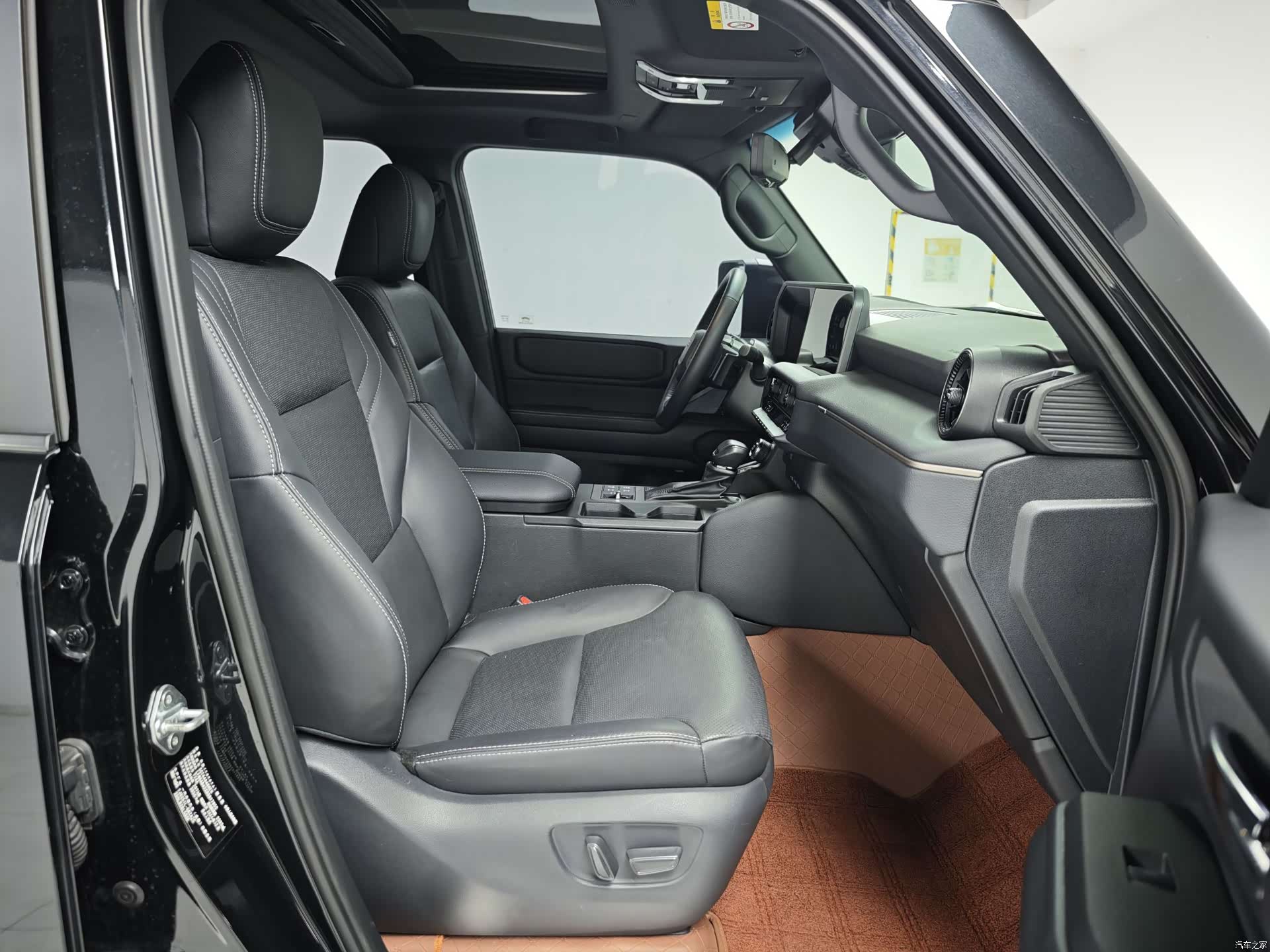 Toyota Prado, 2025 13