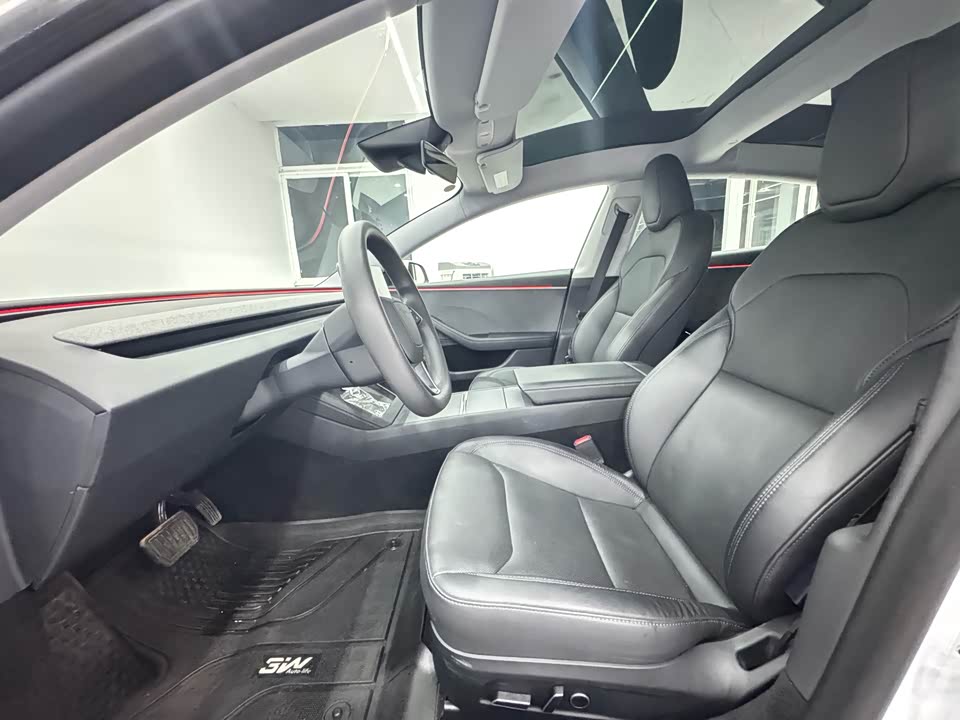Tesla Model 3 Tesla Model 3