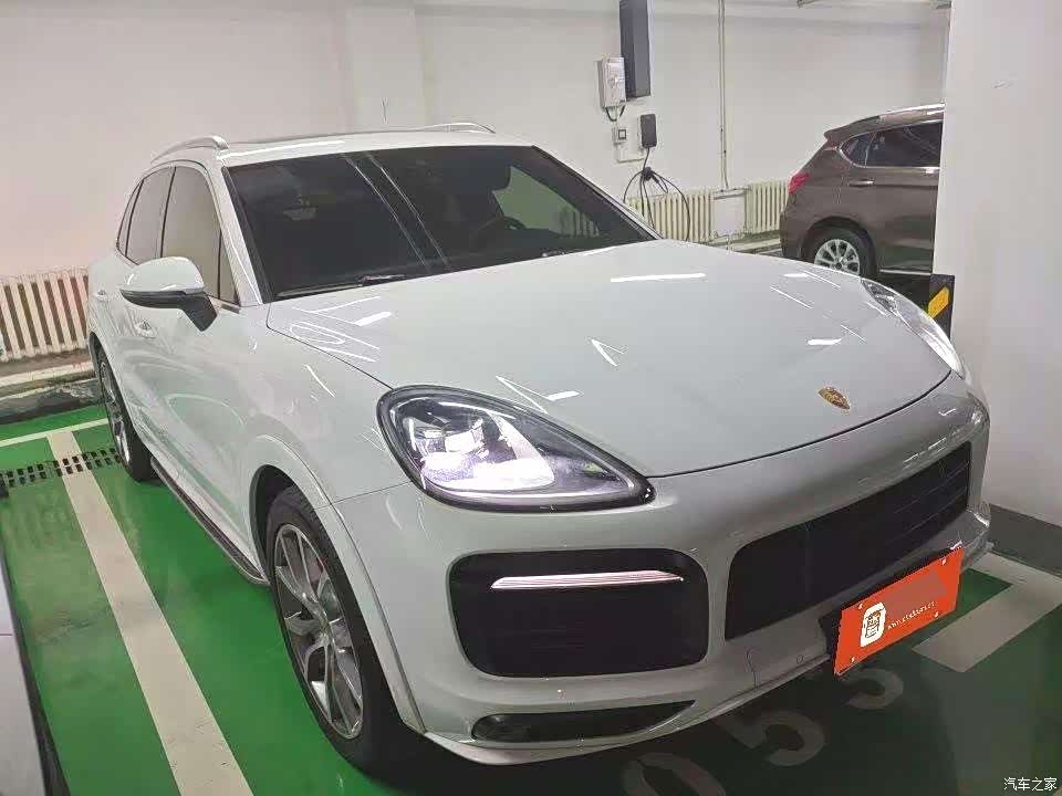 Porsche Cayenne, 2020 3