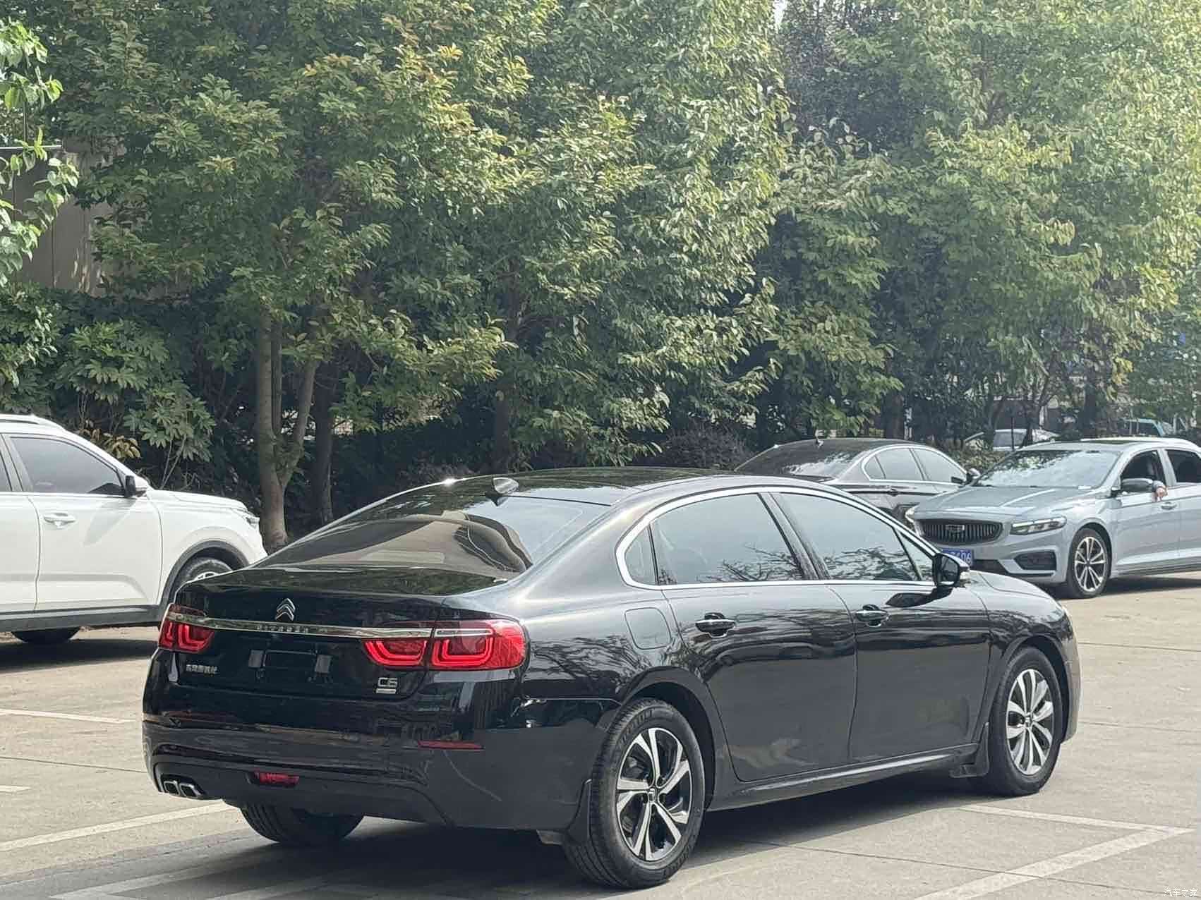 Citroen C6, 2022 7