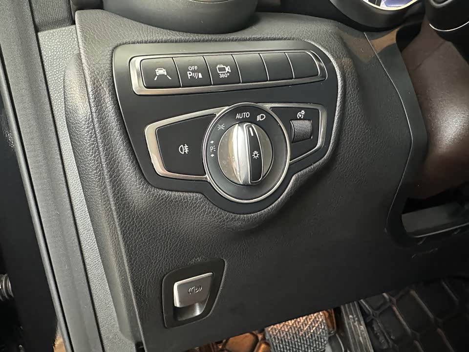 Mercedes-Benz GLC Mercedes-Benz GLC