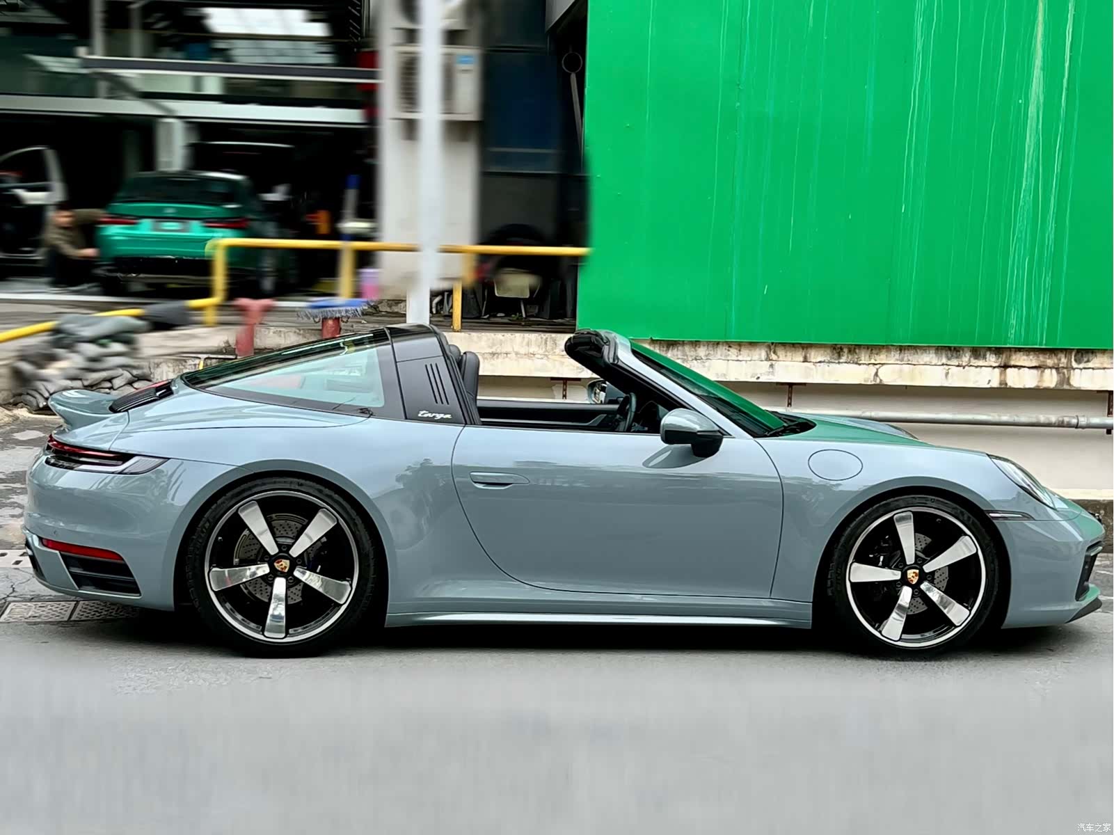 Porsche 911, 2023 16