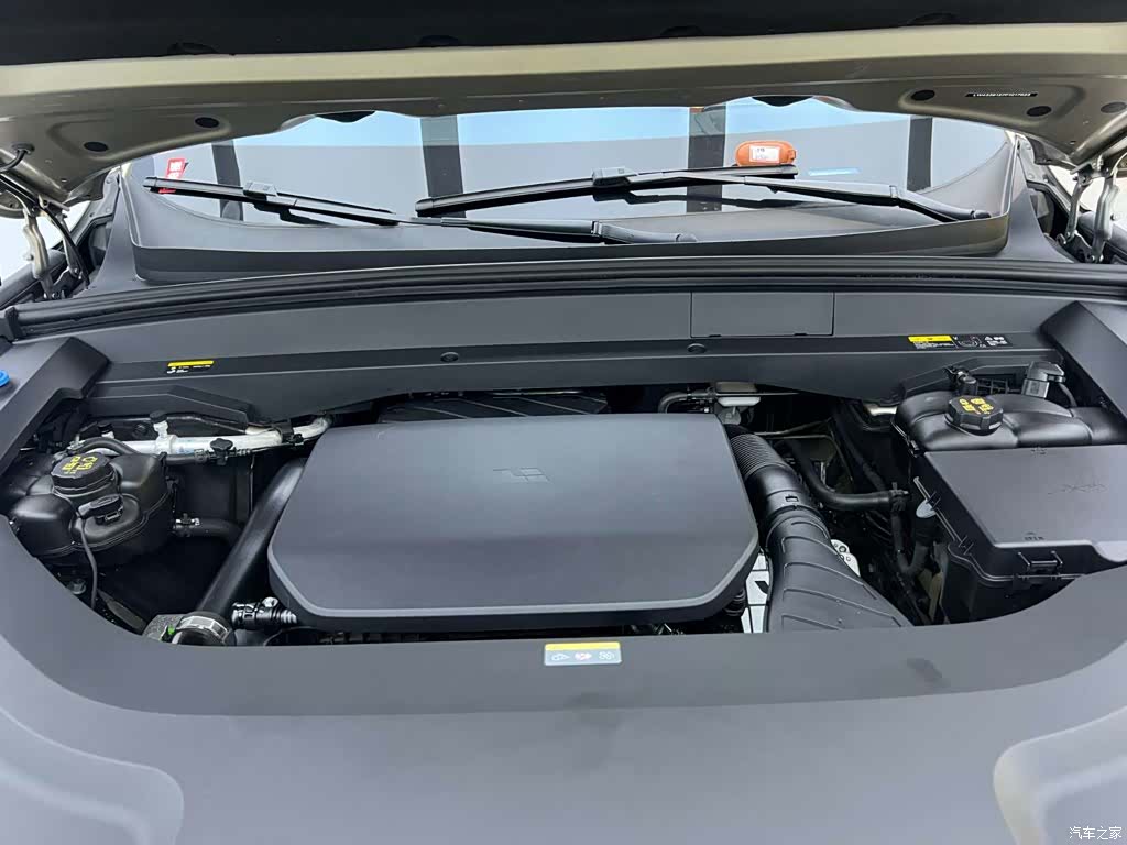 Li Auto L9, 2023 8