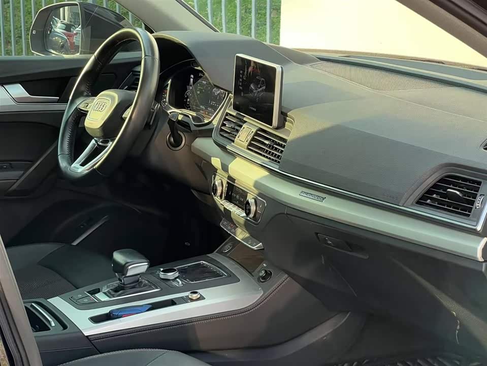 Audi Q5L Audi Q5L