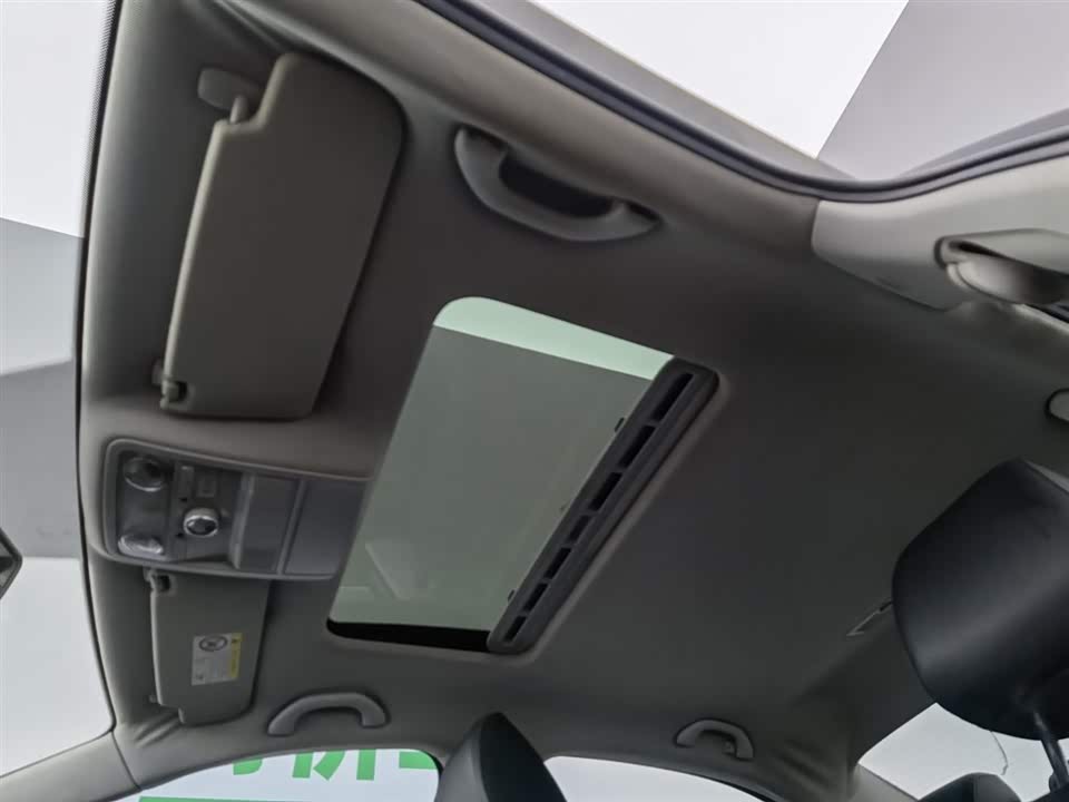 Volkswagen Sagitar Volkswagen Sagitar