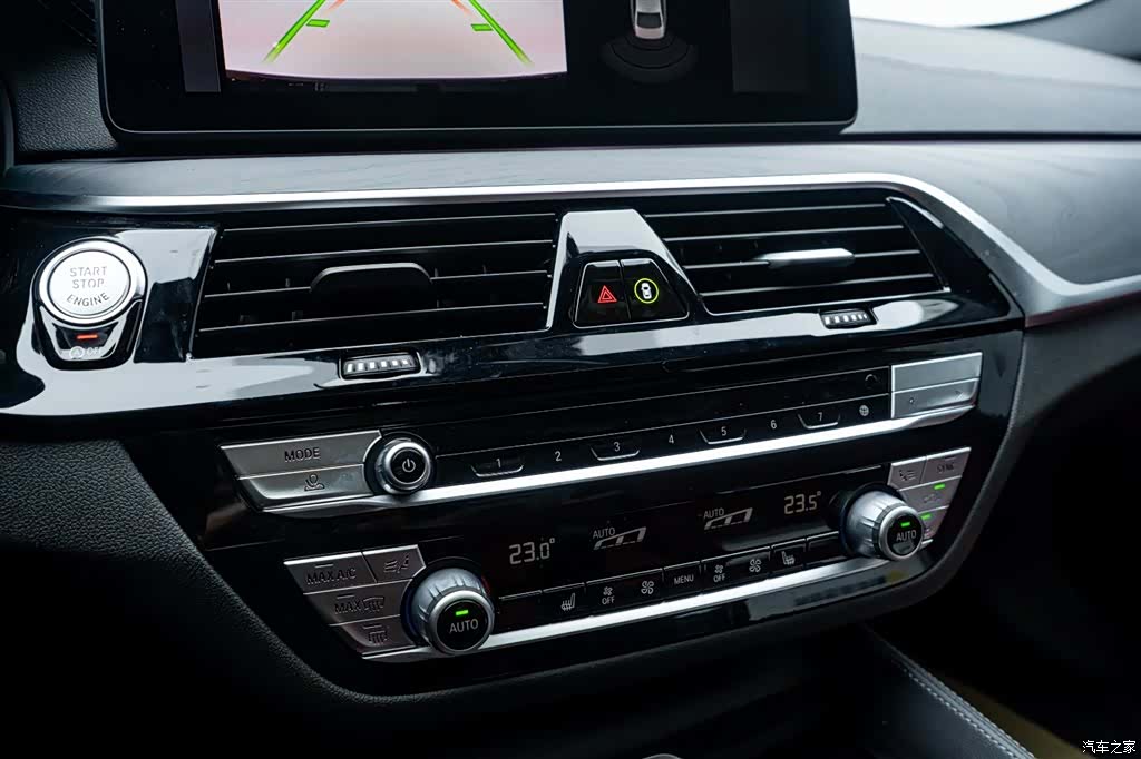 BMW 5 Series, 2022 10